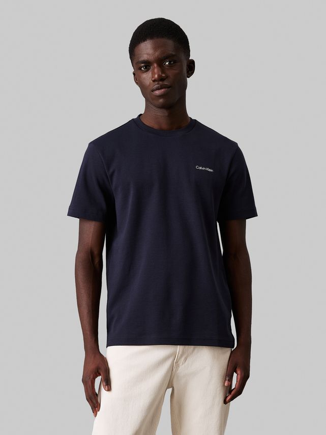 Micro Logo Interlock T Shirt fra Calvin Klein