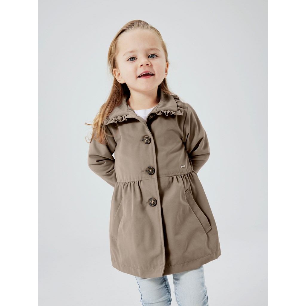 Trench Coat Madelin Savannah Tan fra Name It