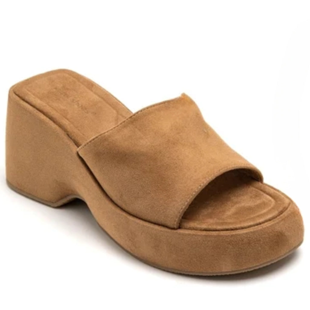 Kristina Dame Plateau 1763   Camel fra Shoes