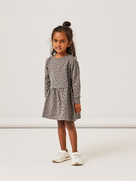 Leo Sweat Kjole Tekko Granite Grey fra Name It