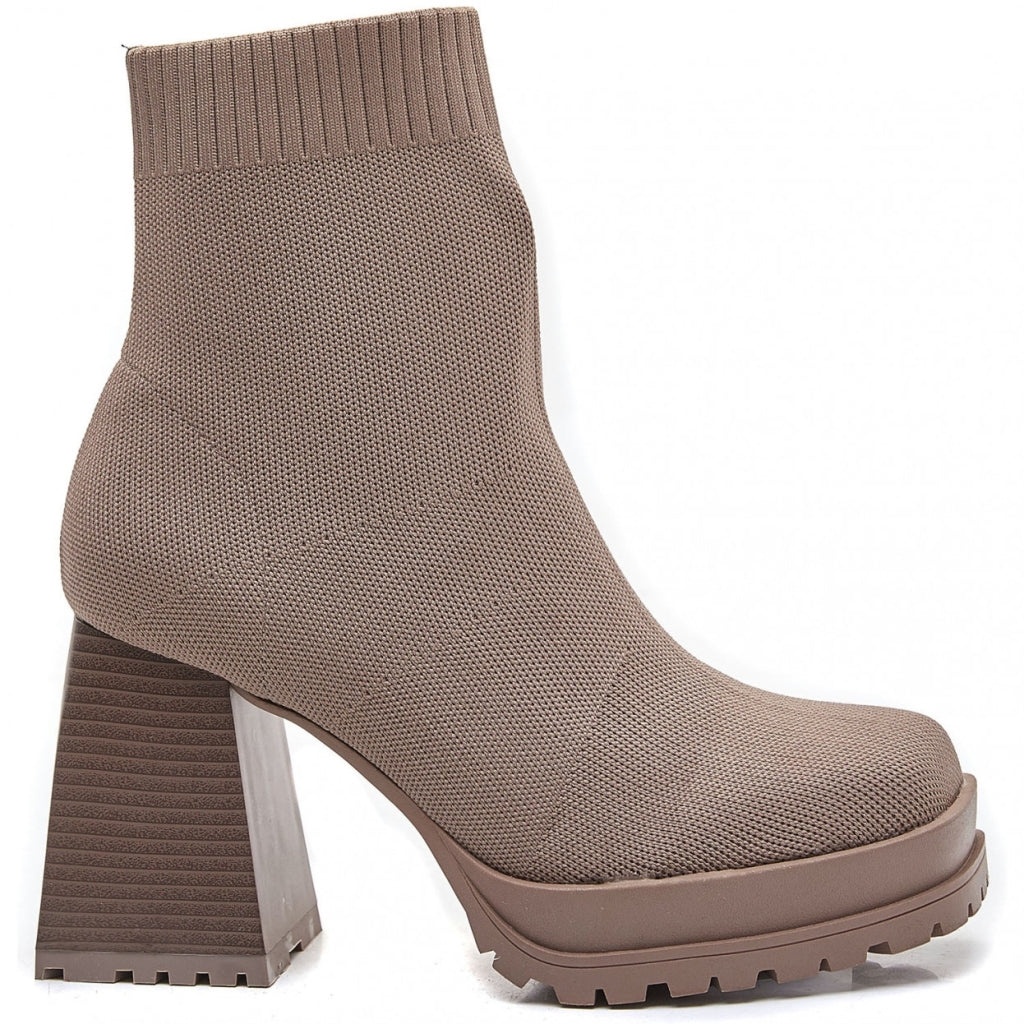 Nida Støvle 8579   Kaki fra Shoes