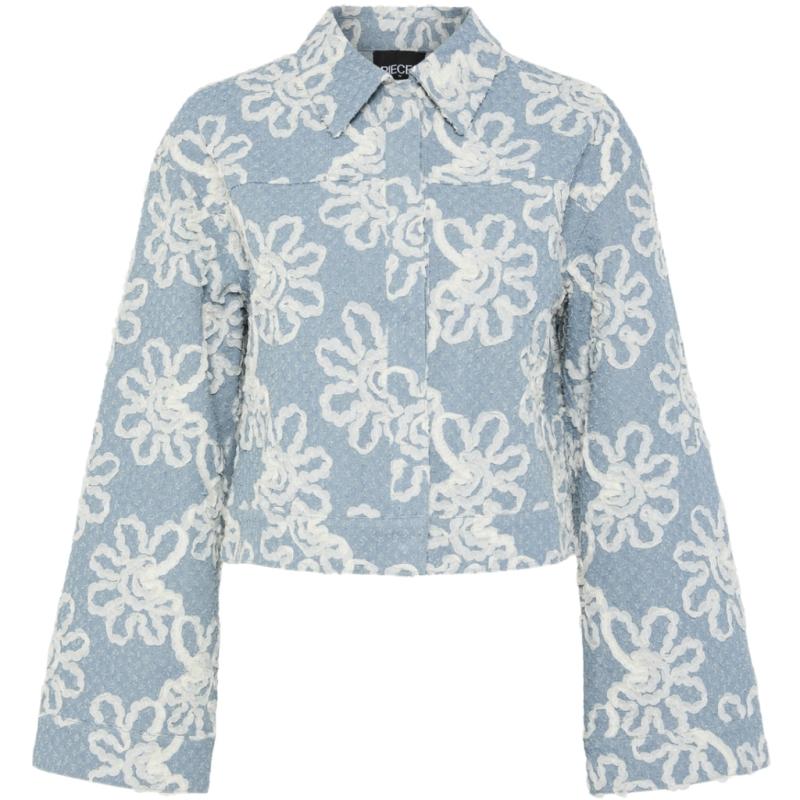 Dame Jakke Pclibbey   Medium Blue Denim Flower fra Pieces