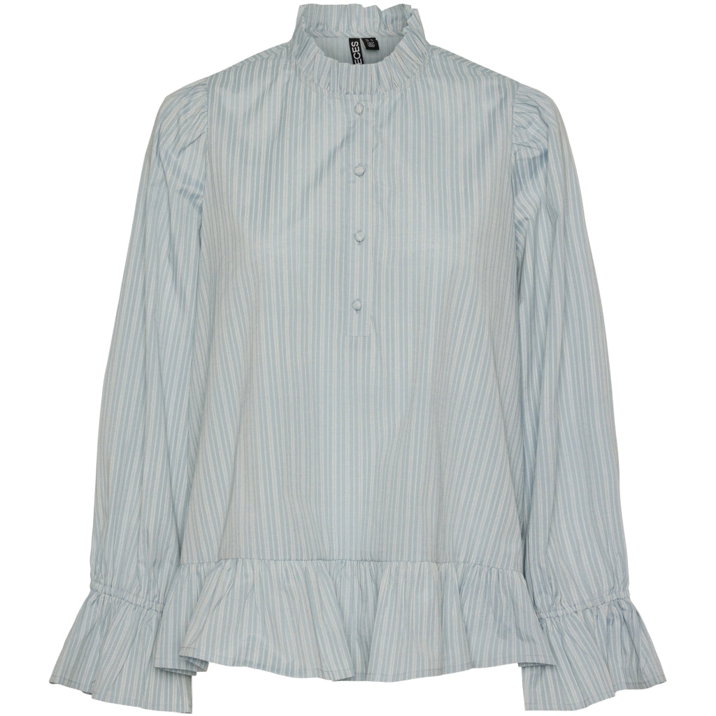 Dame Top Pcassra   Blue Bell Bright White fra Pieces