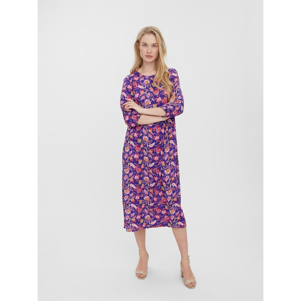 Kjole Vmgloria   Deep Blue Flower fra Vero Moda