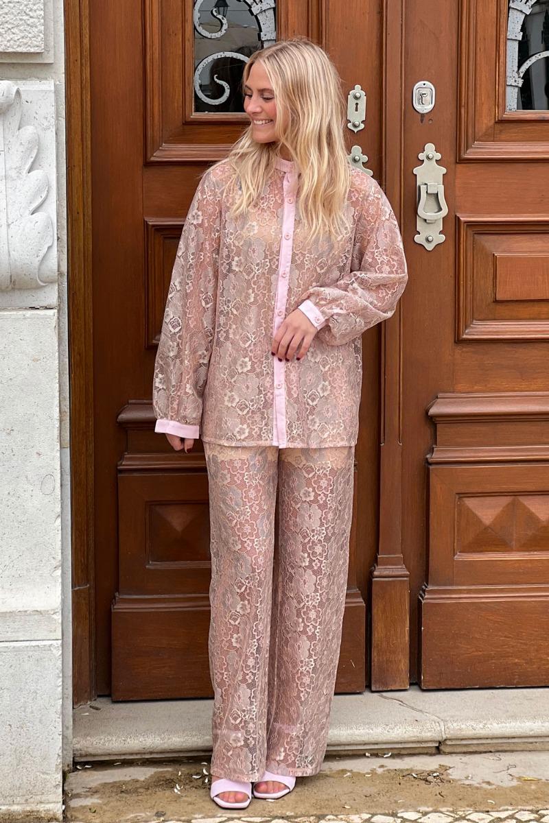 Bukser   Viola Lace Pants   Rose Flower fra Loved By Lykke