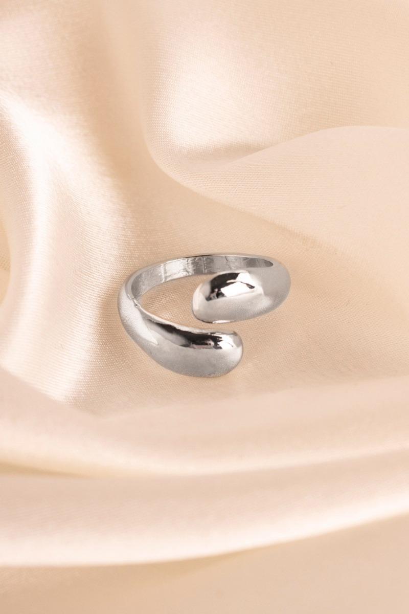 Ring Raindrop Ring Silver fra Lucky Lemon