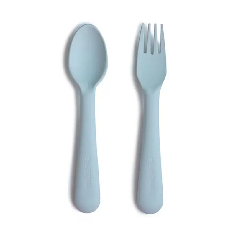 Bestik (gaffel + Ske) Powder Blue fra Mushie