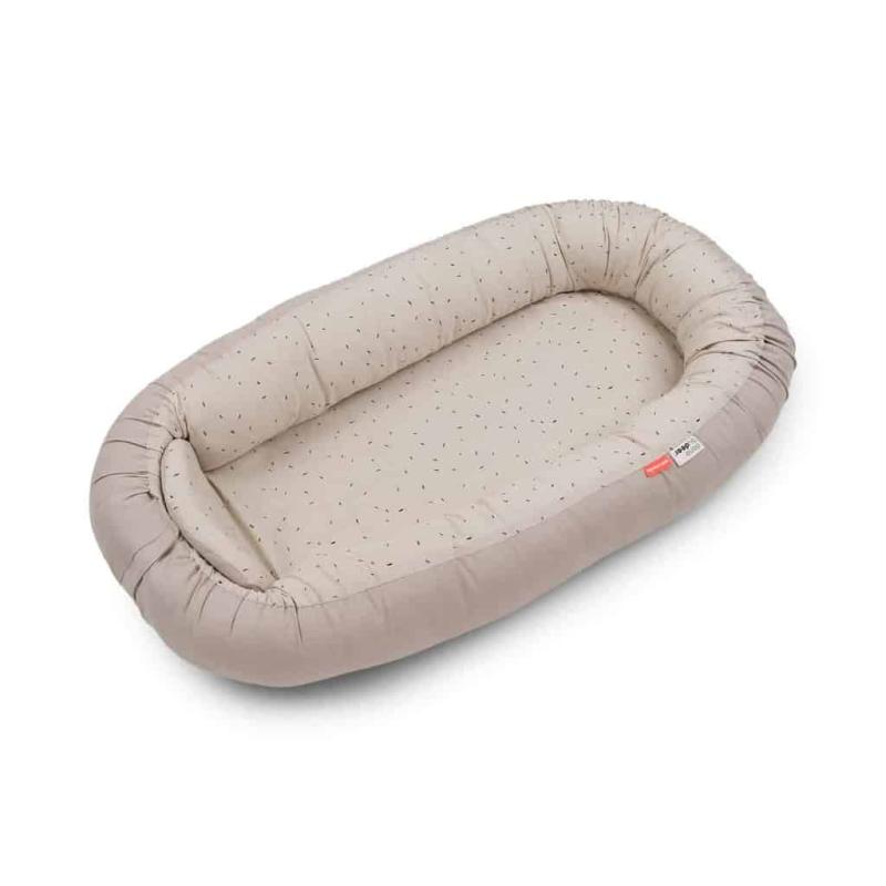 Cozy Nest Confetti Sand fra Done By Deer