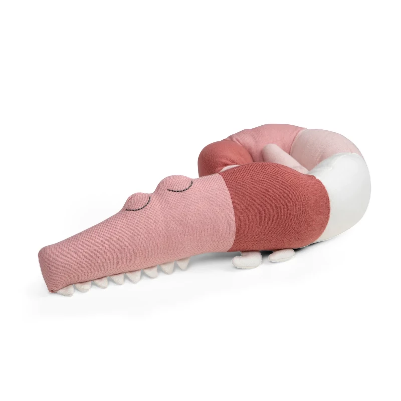 Strikket Mini Pude Sleepy Croc Blossom Pink fra Sebra