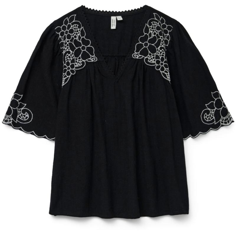 Dame Bluse Vmbridget   Black Cloud Dancer Emb. fra Vero Moda