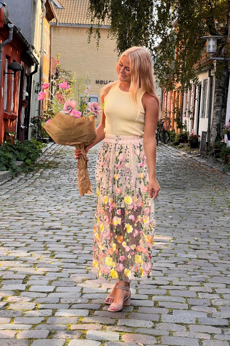 A View   Nederdel   Fuschia Skirt   Sand Yellow (levering Midt April) fra A-view