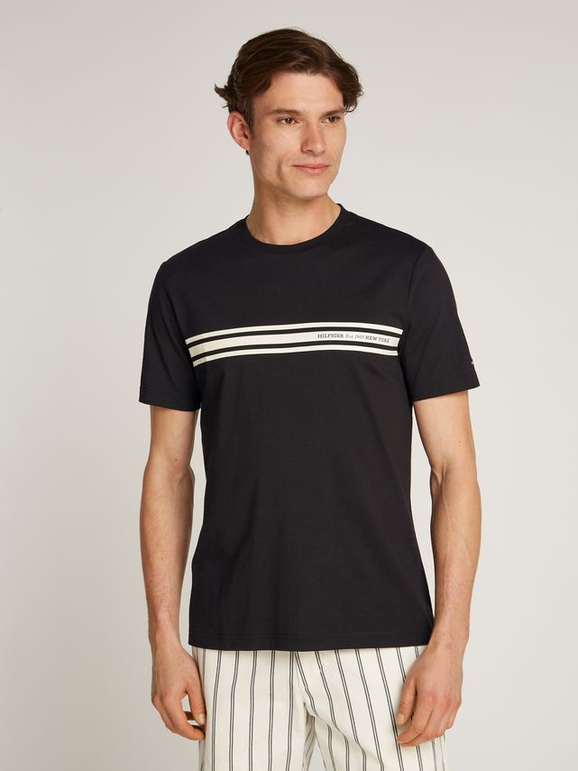 Central Chest Stripe Tee fra Tommy Hilfiger