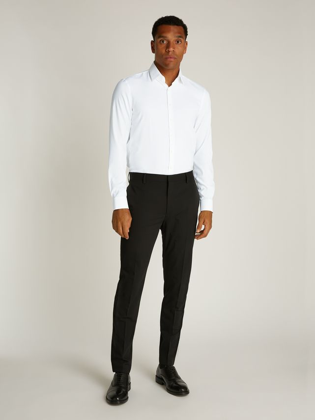 Performance Solid Slim Shirt fra Calvin Klein