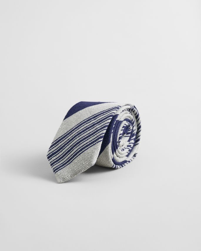 Striped Silk Tie fra Gant