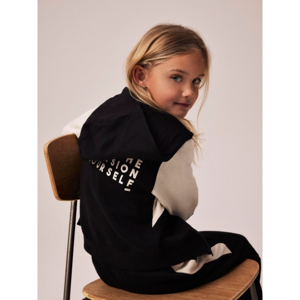 Kort Sweat Cardigan Nolayla Black fra Name It
