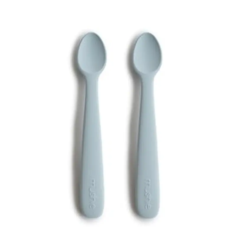 Silikone Babyskeer 2 Pak Powder Blue fra Mushie