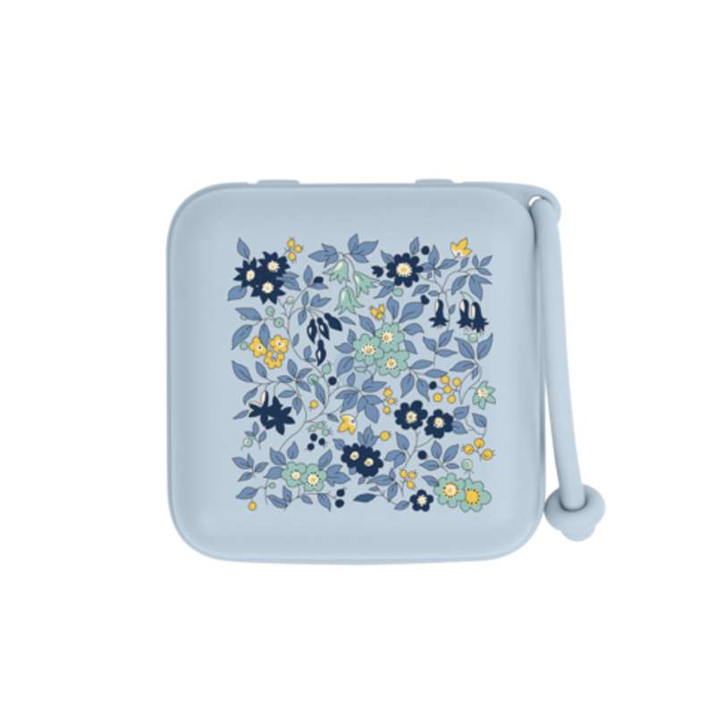 Accessories Pacifier Box   Sutteboks   Liberty   Chamomille Lawn Baby Blue fra Bibs
