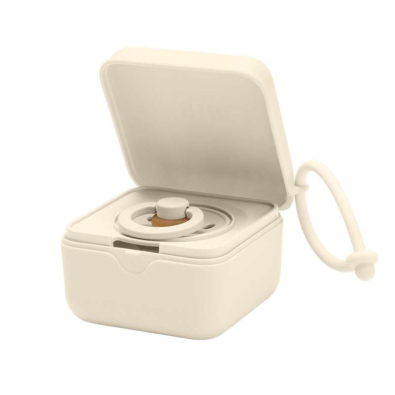 Accessories Pacifier Box   Sutteboks M. Plads Til 3 Sutter   Ivory fra Bibs