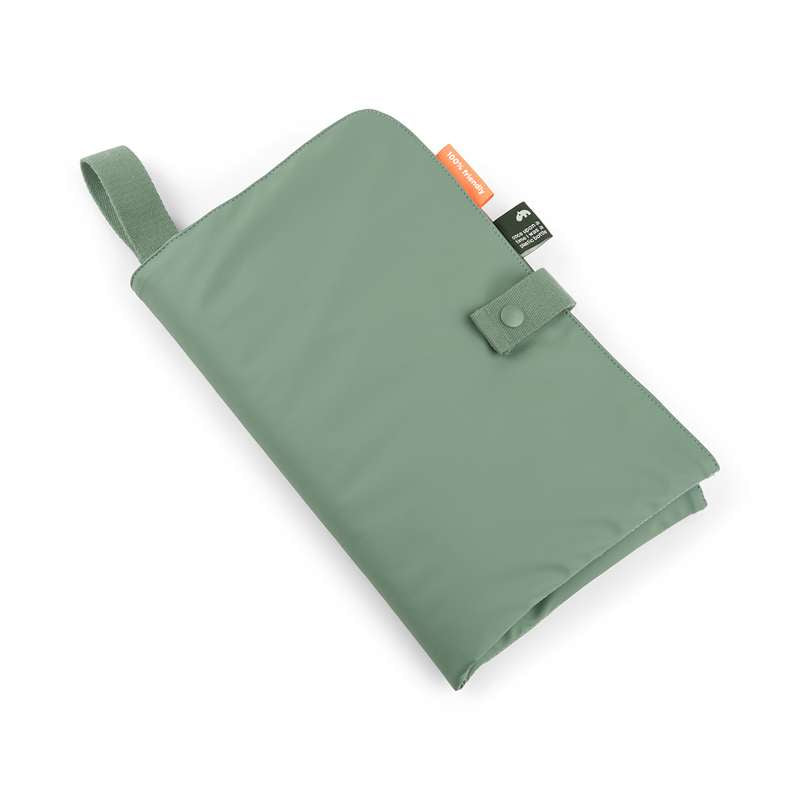 Foldbart Pusleunderlag   Grøn fra Done By Deer