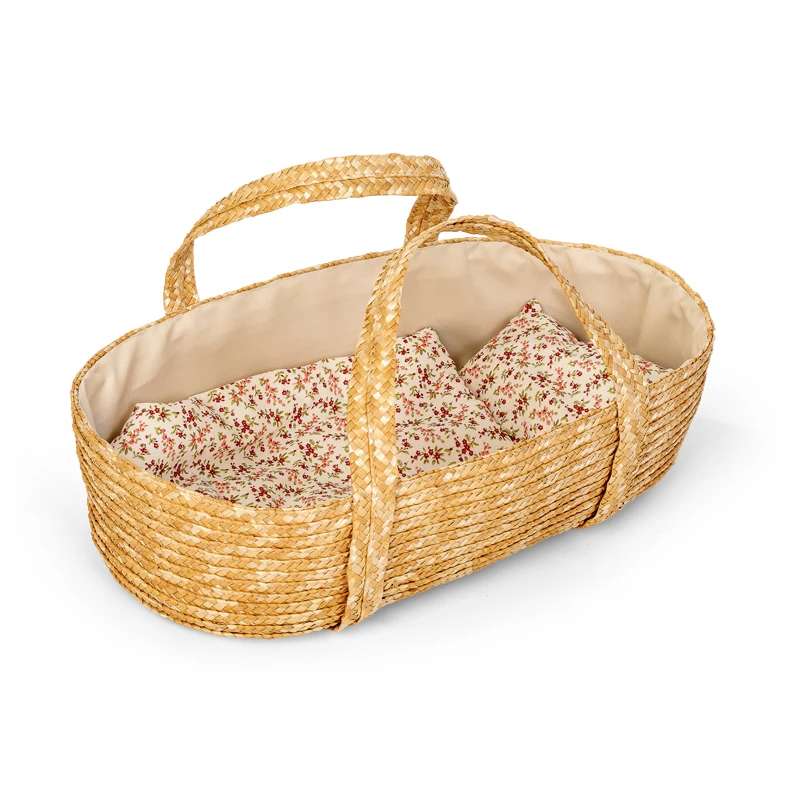 Moseskurv M. Sengetøj Til Dukker   50 Cm. fra Mamamemo