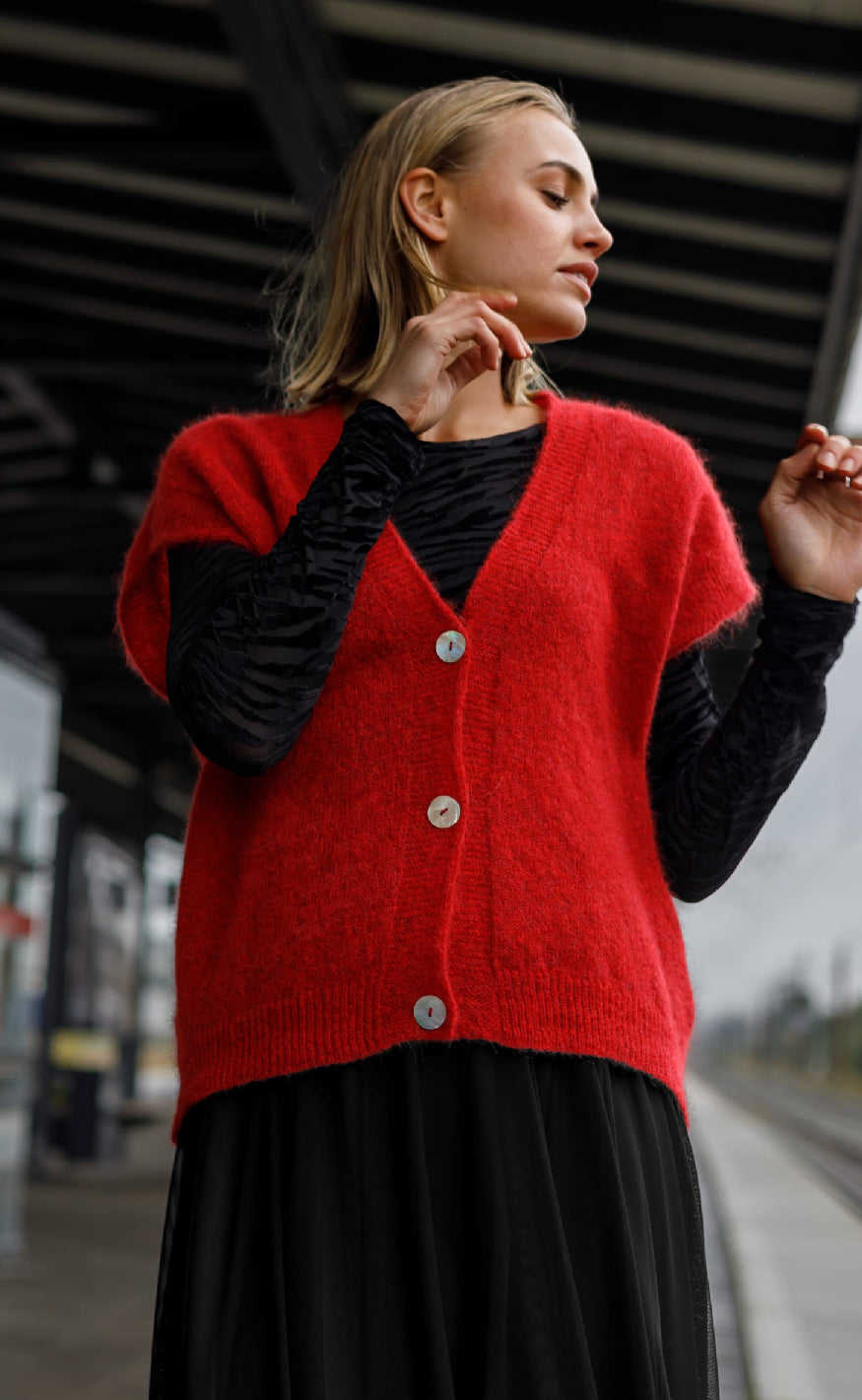 Vest   Dell   Red fra Black Colour