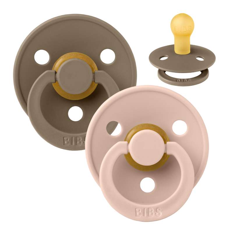 Rund Colour Sut 2 Pak Str. 2 Naturgummi Dark Oak Blush fra Bibs