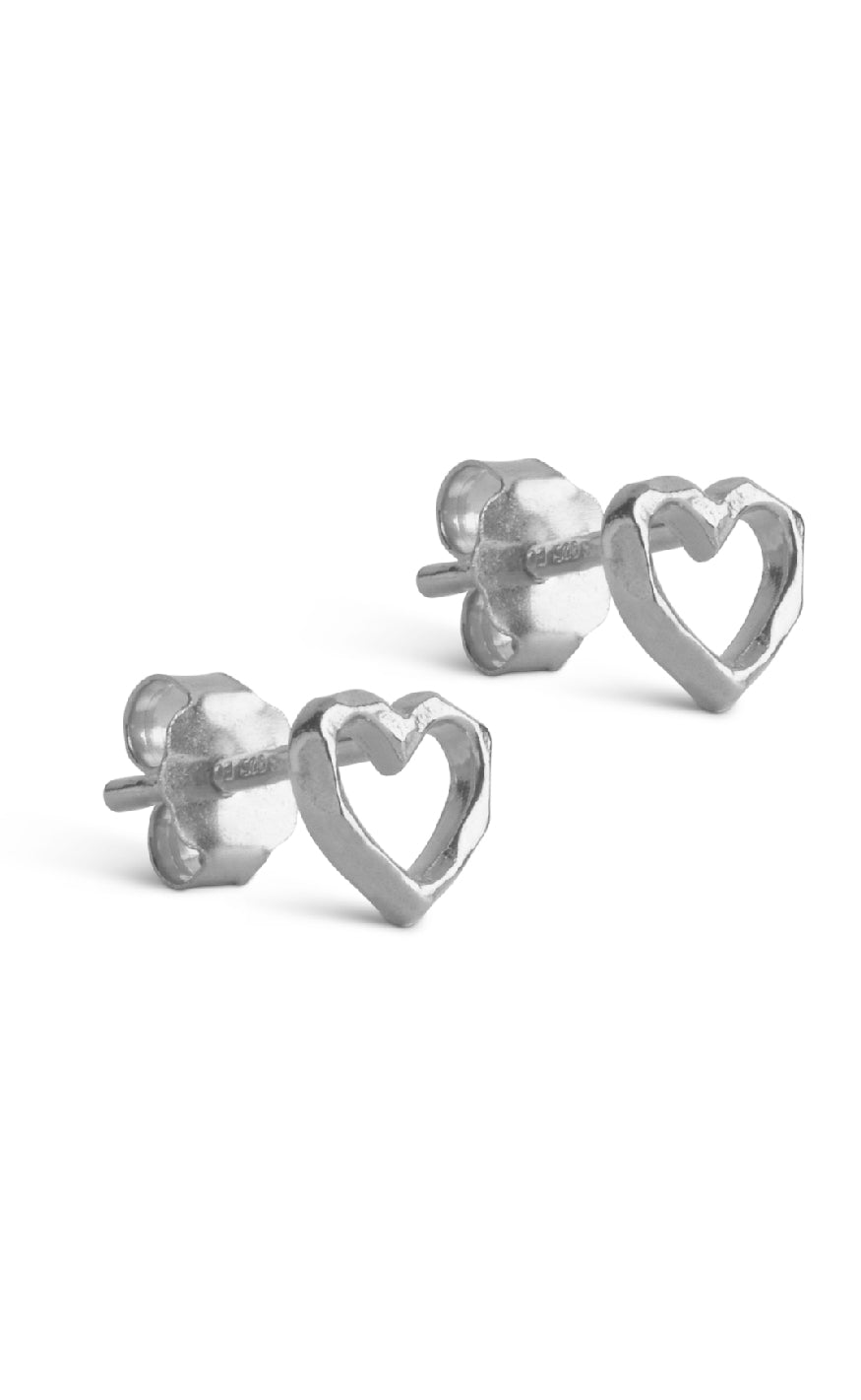 øreringe Studs Heart Silver Colour fra Enamel Copenhagen