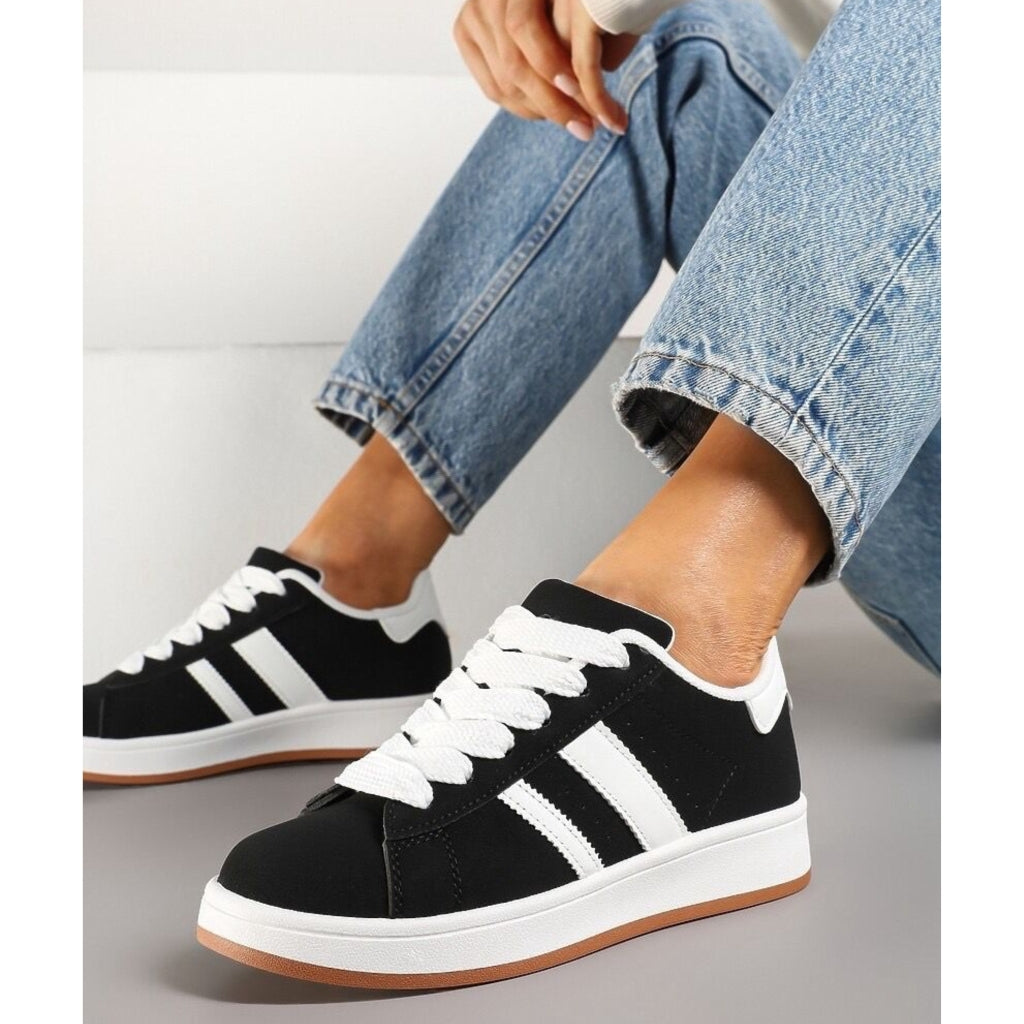 Ginette Dame Sneakers A 123   Black fra Shoes