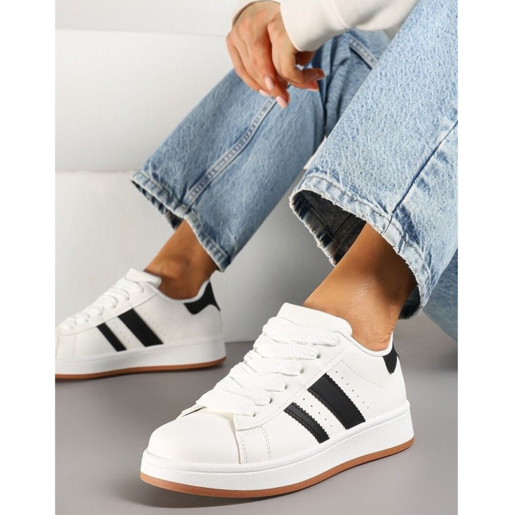 Ginette Dame Sneakers A 123   White fra Shoes