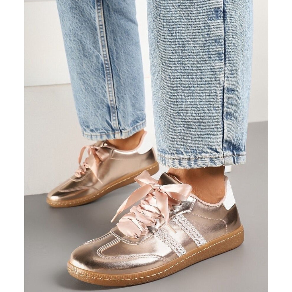 Gloria Dame Sneakers A 110   Champagne fra Shoes