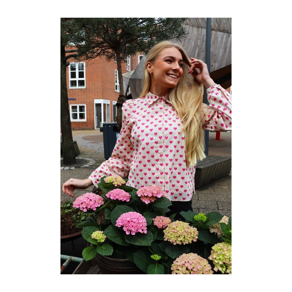 Liberte Dame Bluse Flora   Pink Heart fra Liberté