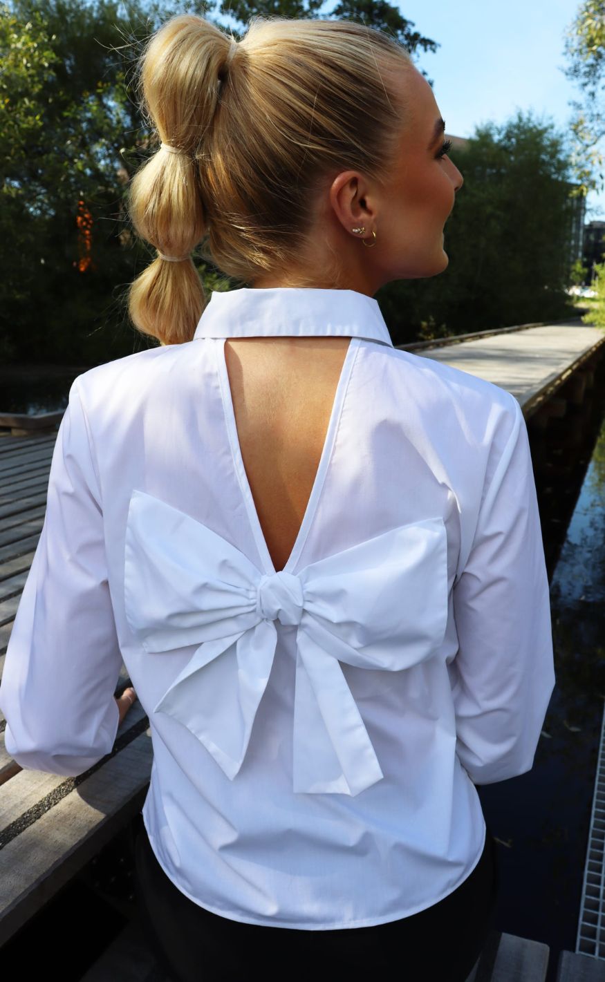 Liberte Bluse   Bobo Ls Bow   White fra Liberté