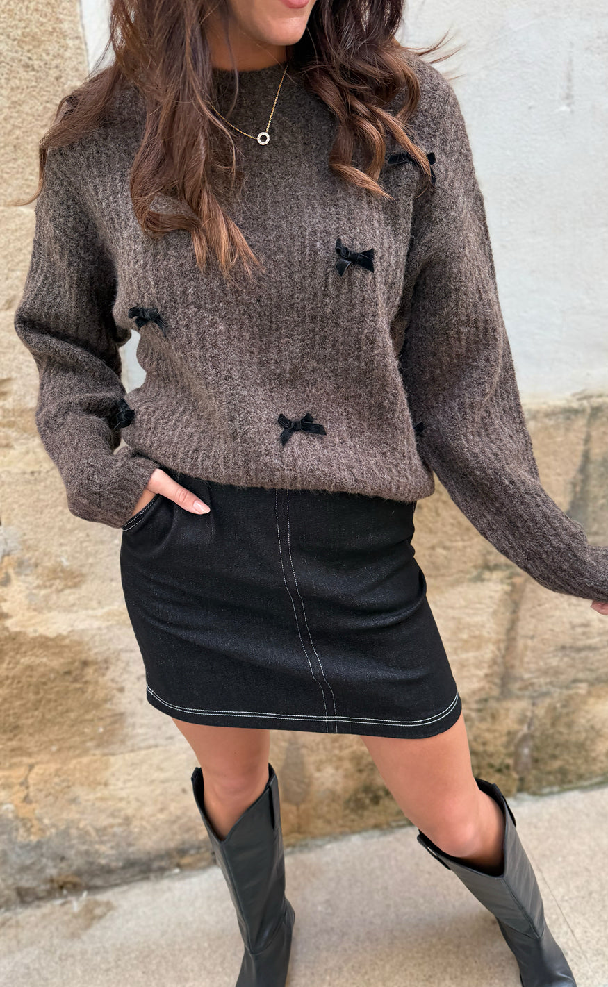 Liberte Striktrøje   Fro Bow   Brown Black Bow fra Liberté