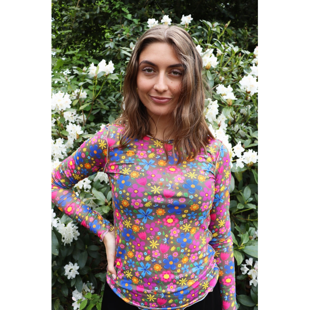 Liberte Dame Langærmet Mesh Top 4086   Funny Flowers Brown fra Liberté