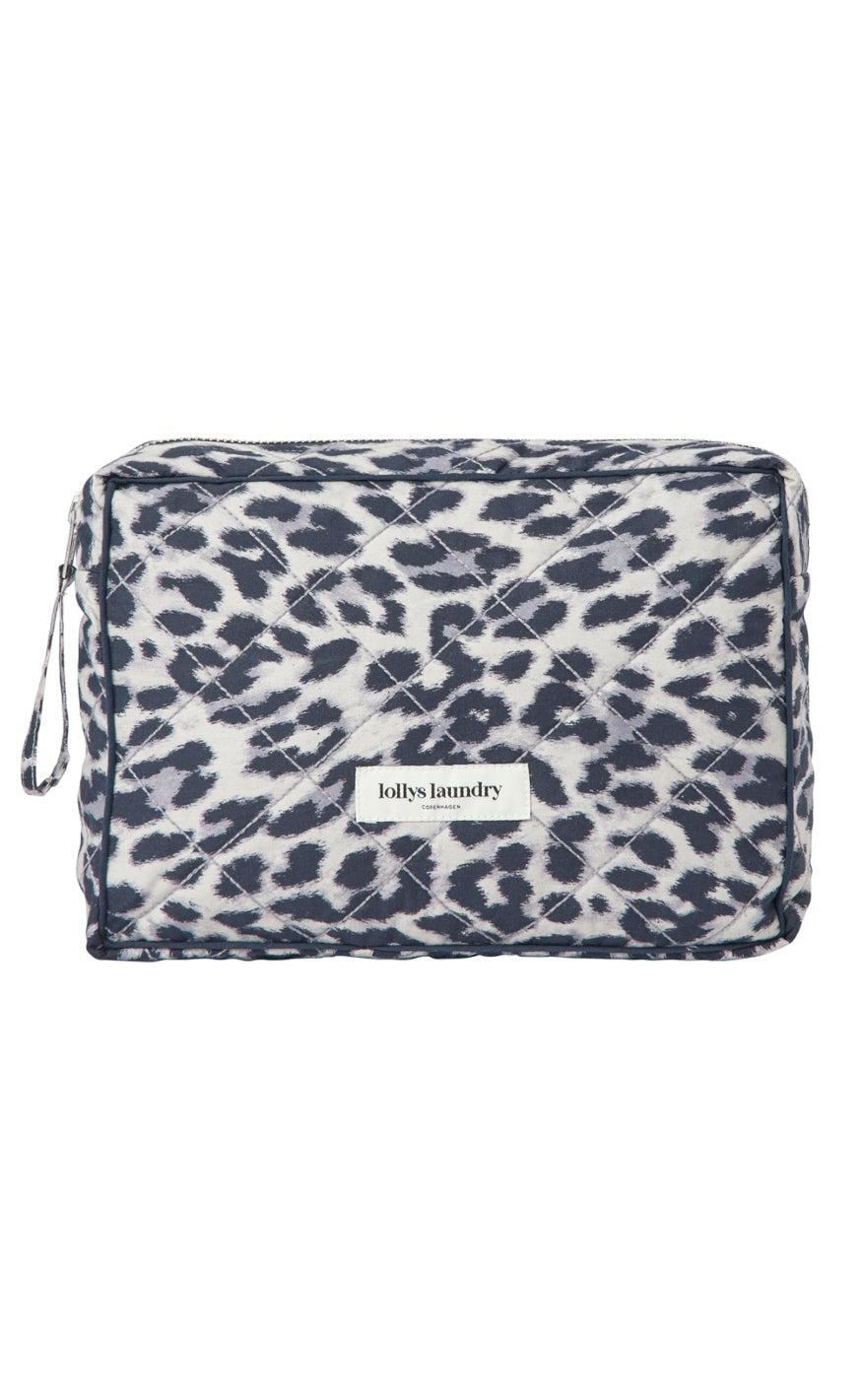 Toilet Taske   Sea   Leopard Print fra Lollys Laundry