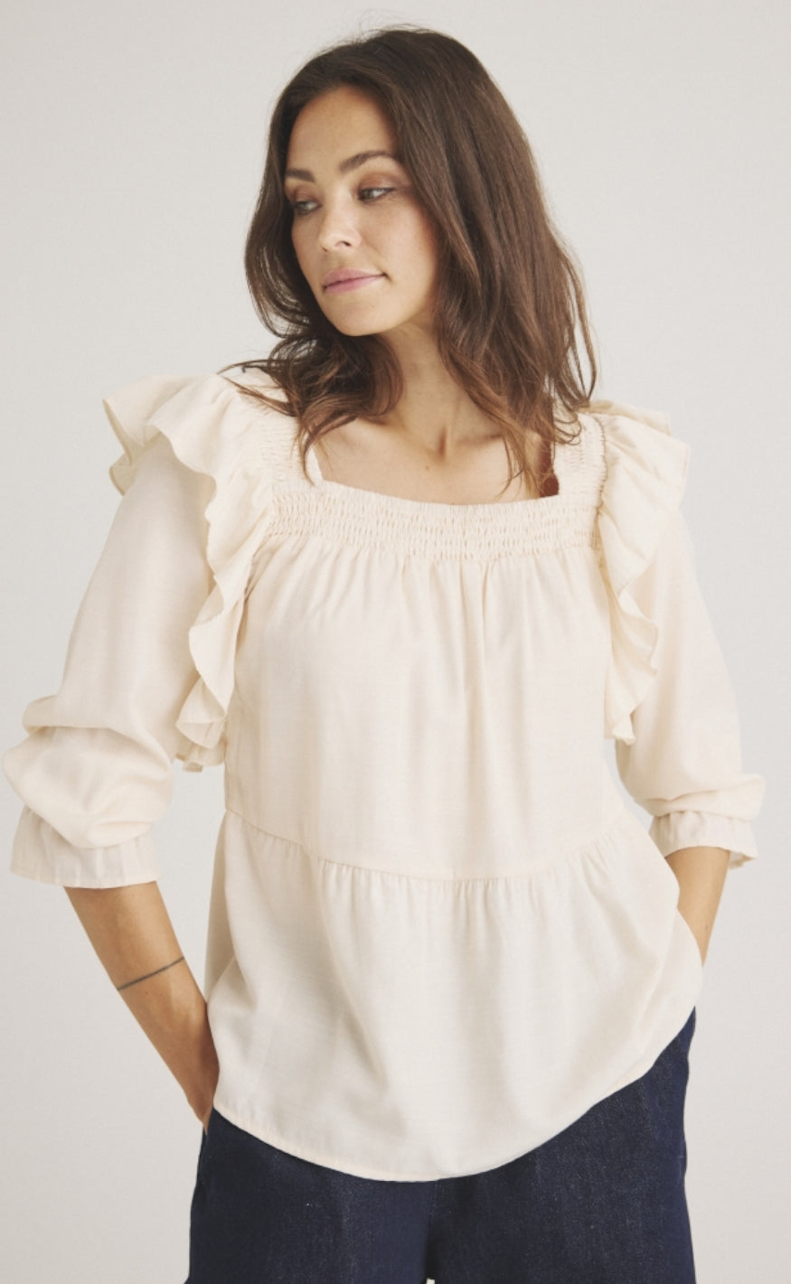 Bluse   Rufsana   Buttercream fra Luxzuz