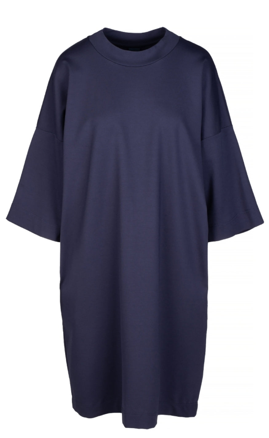 Kjole   Juliette   Navy Blue fra Luxzuz