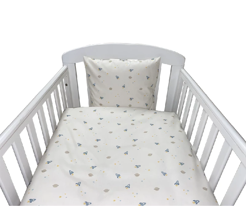 Nm Baby Sengelinned   Off White M  Grå Og Beige Farvede Ufoâ´er fra Nørgaard Madsen