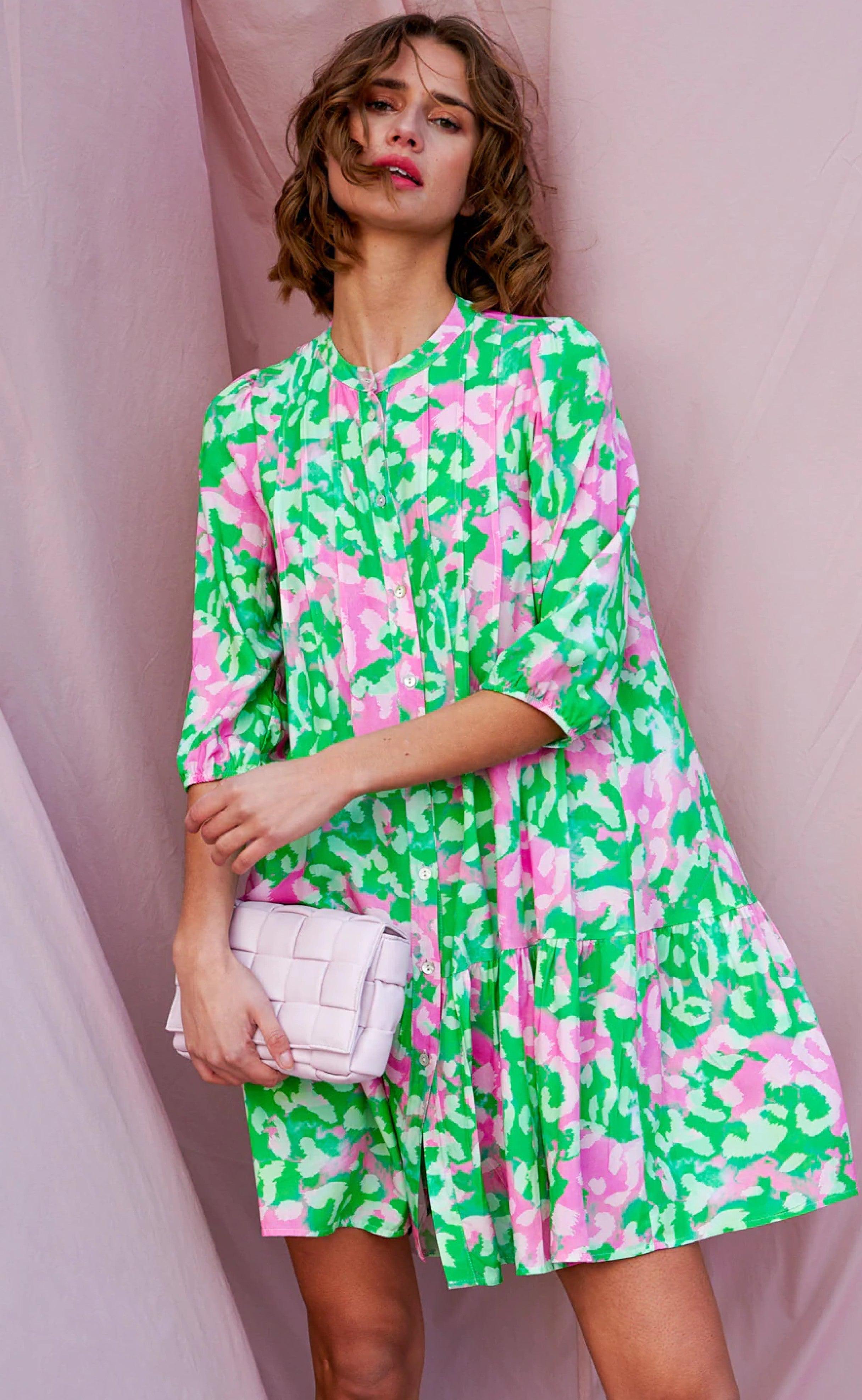 Kjole   Imogene Short   Green Pink fra Noella