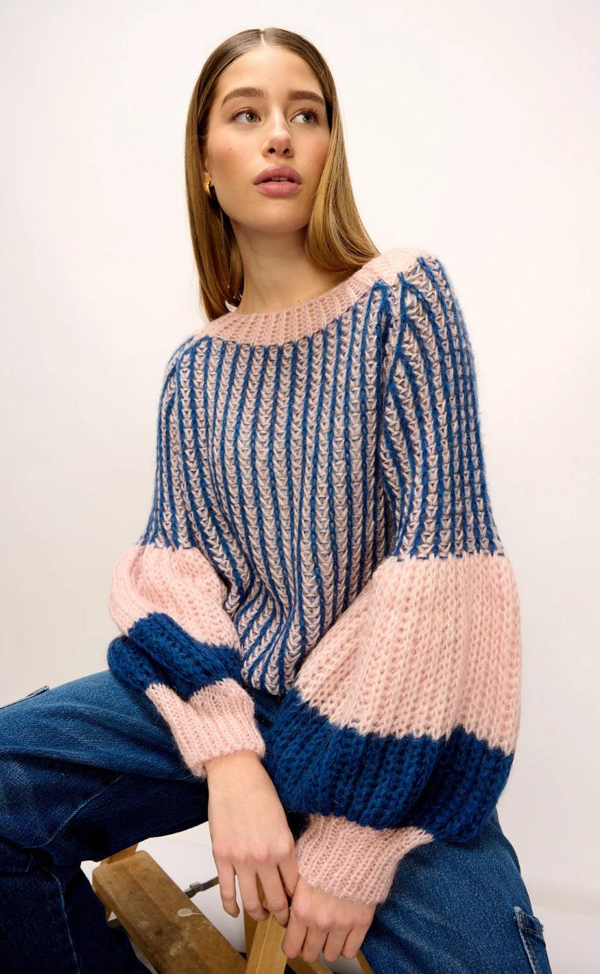 Sweater   Liana   Rose Navy fra Noella