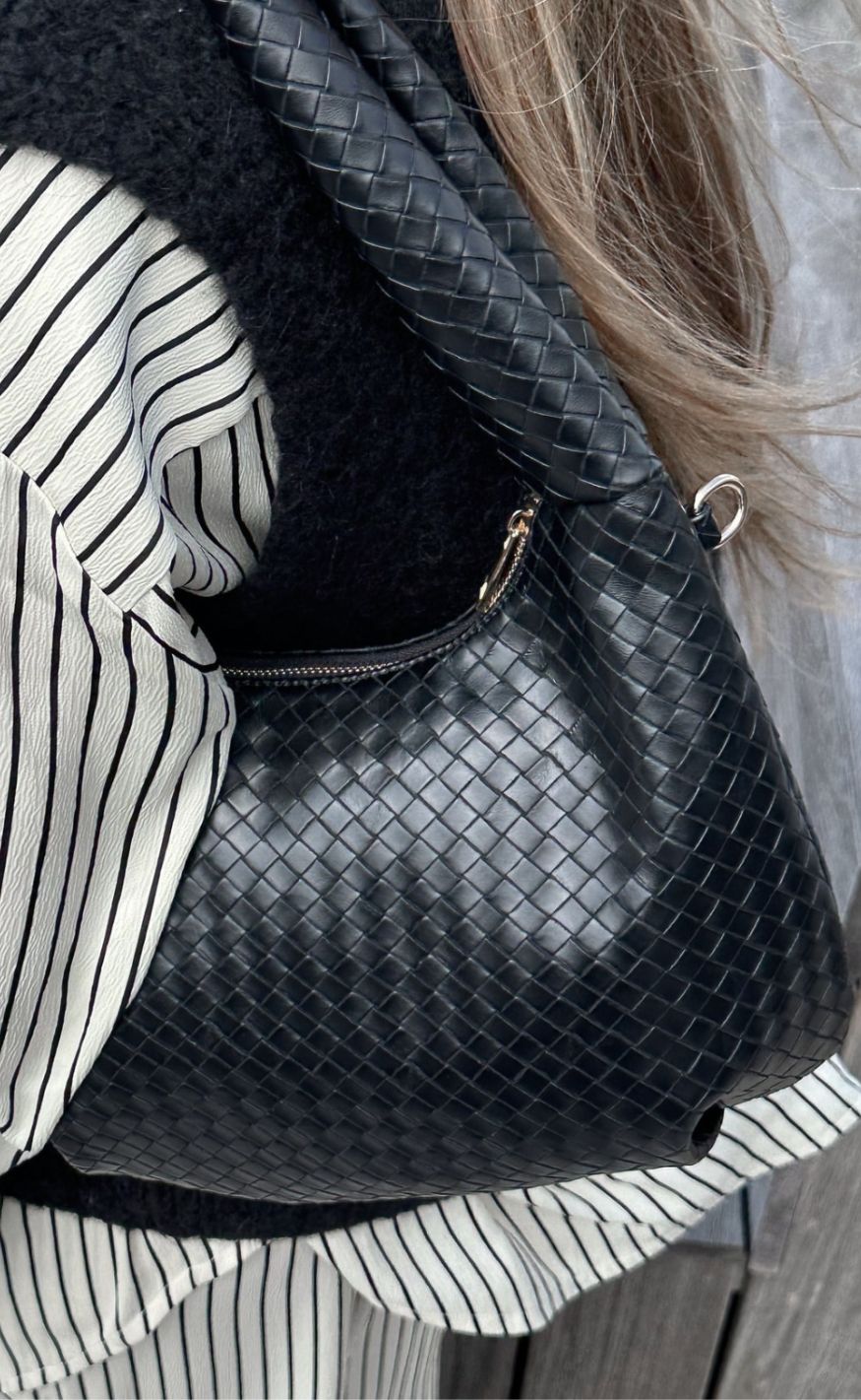 Taske Peony Black fra Noella