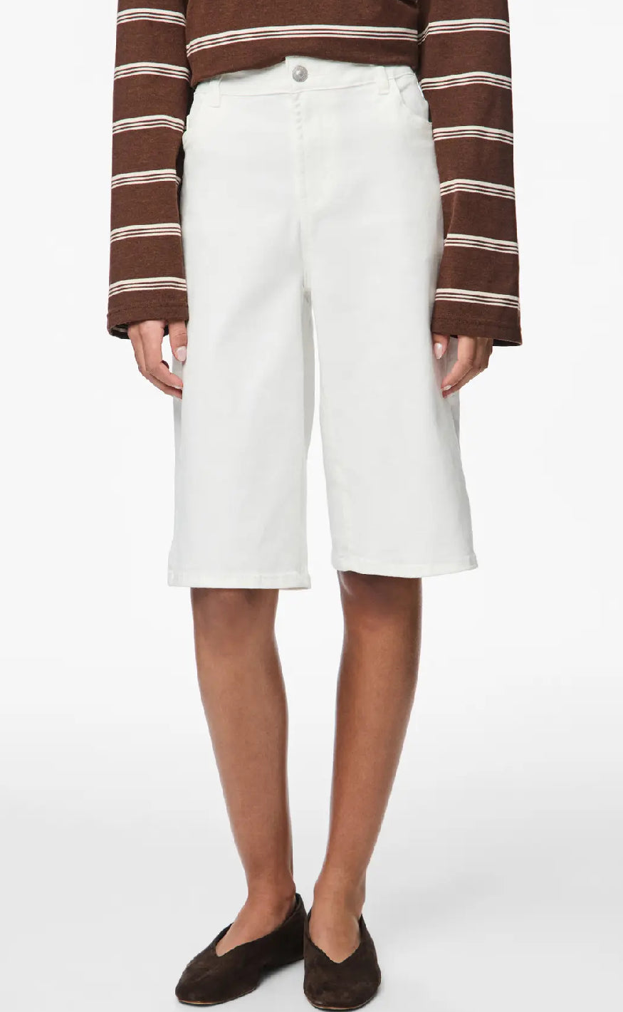Shorts Salume Bright White fra Pieces