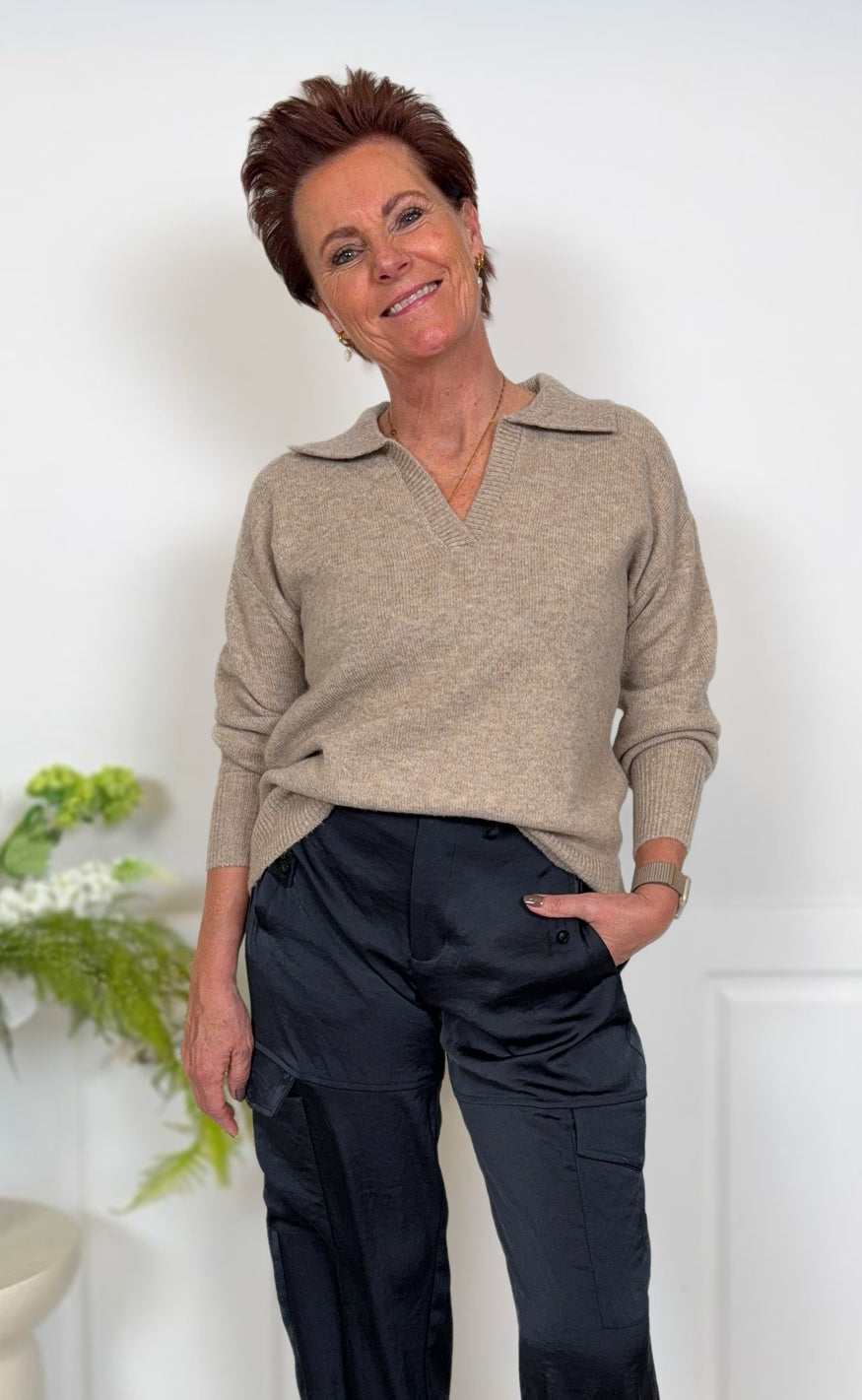 Striktrøje Malou Polo Taupe Gray Melange fra Pieces