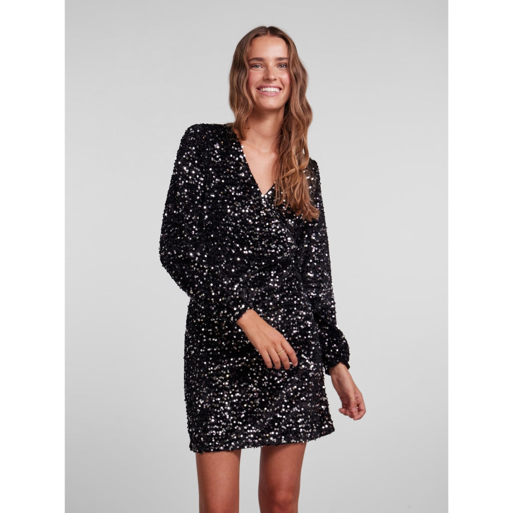 Dame Kjole Pckam Black Silver fra Pieces