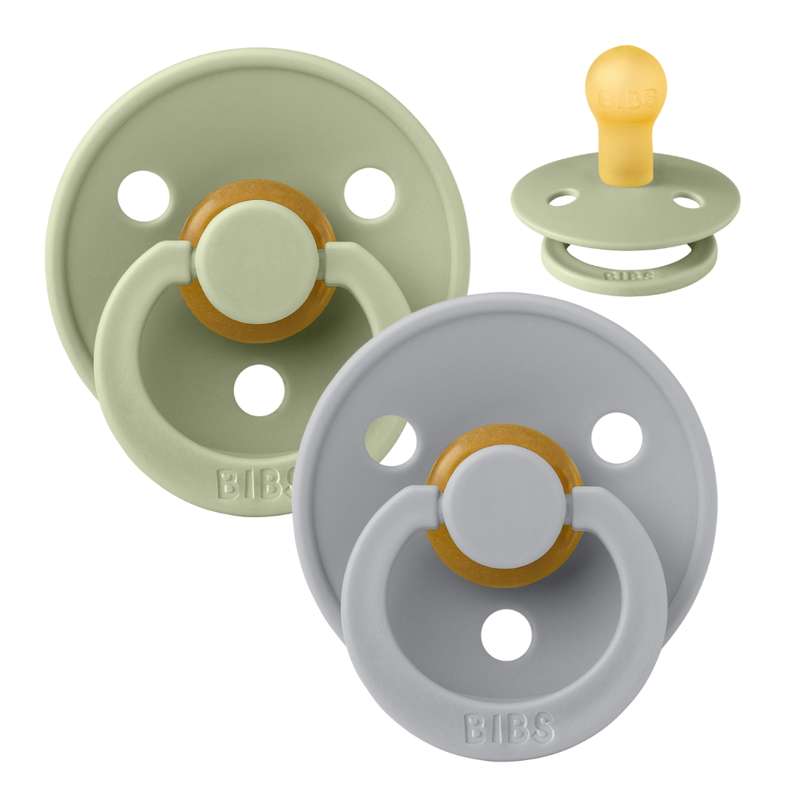 Rund Colour Sut 2 Pak Str. 1 Naturgummi Sage Cloud fra Bibs