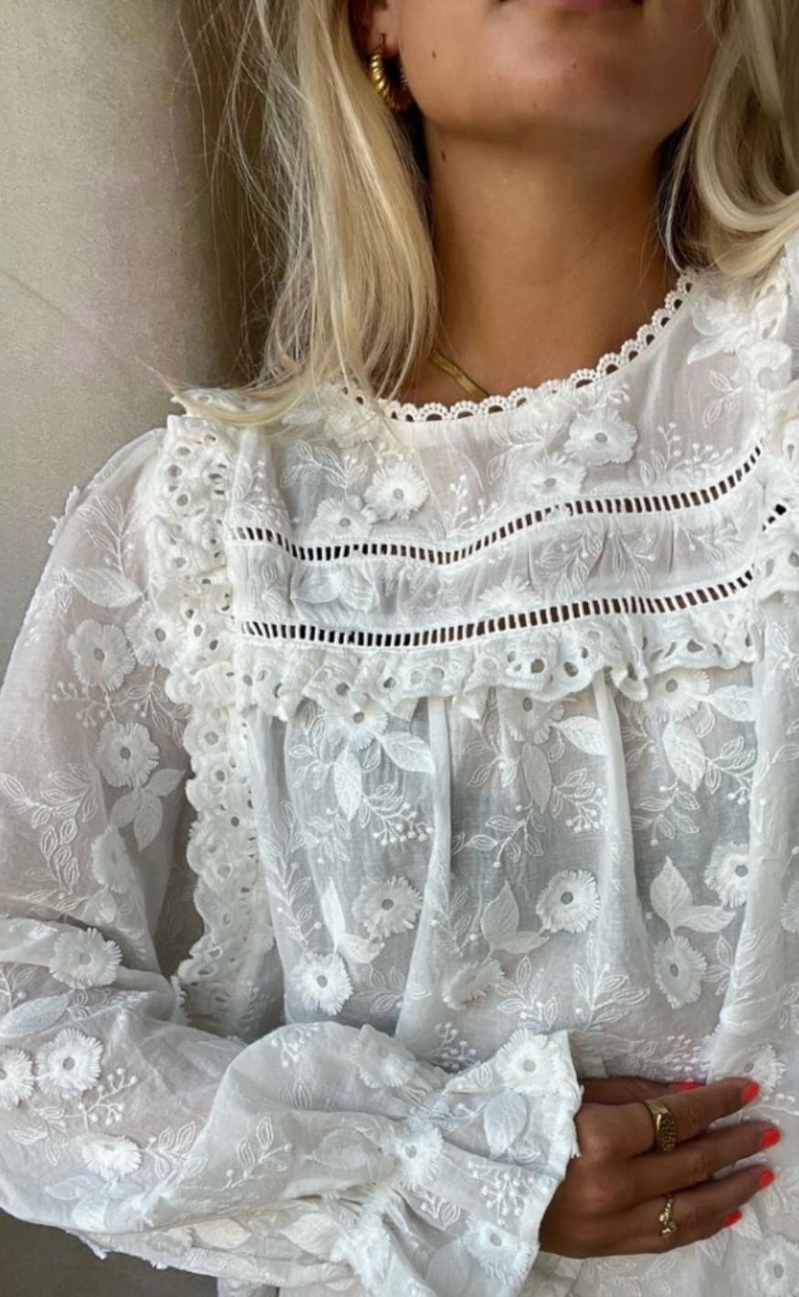 Top   Your Heart   White fra Stories From The Atelier