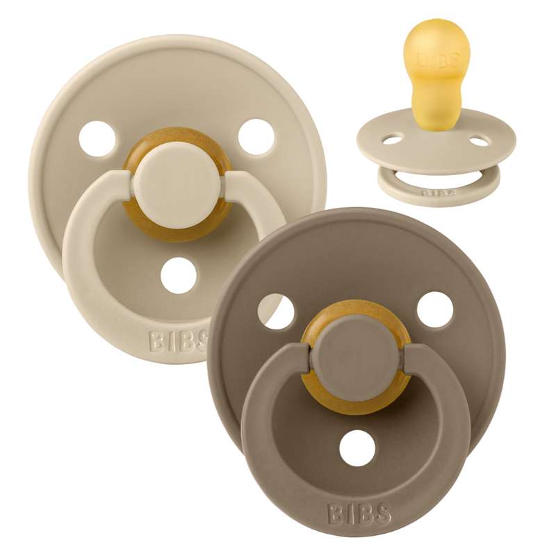 Rund Colour Sut 2 Pak Str. 3 Naturgummi Vanilla Dark Oak fra Bibs