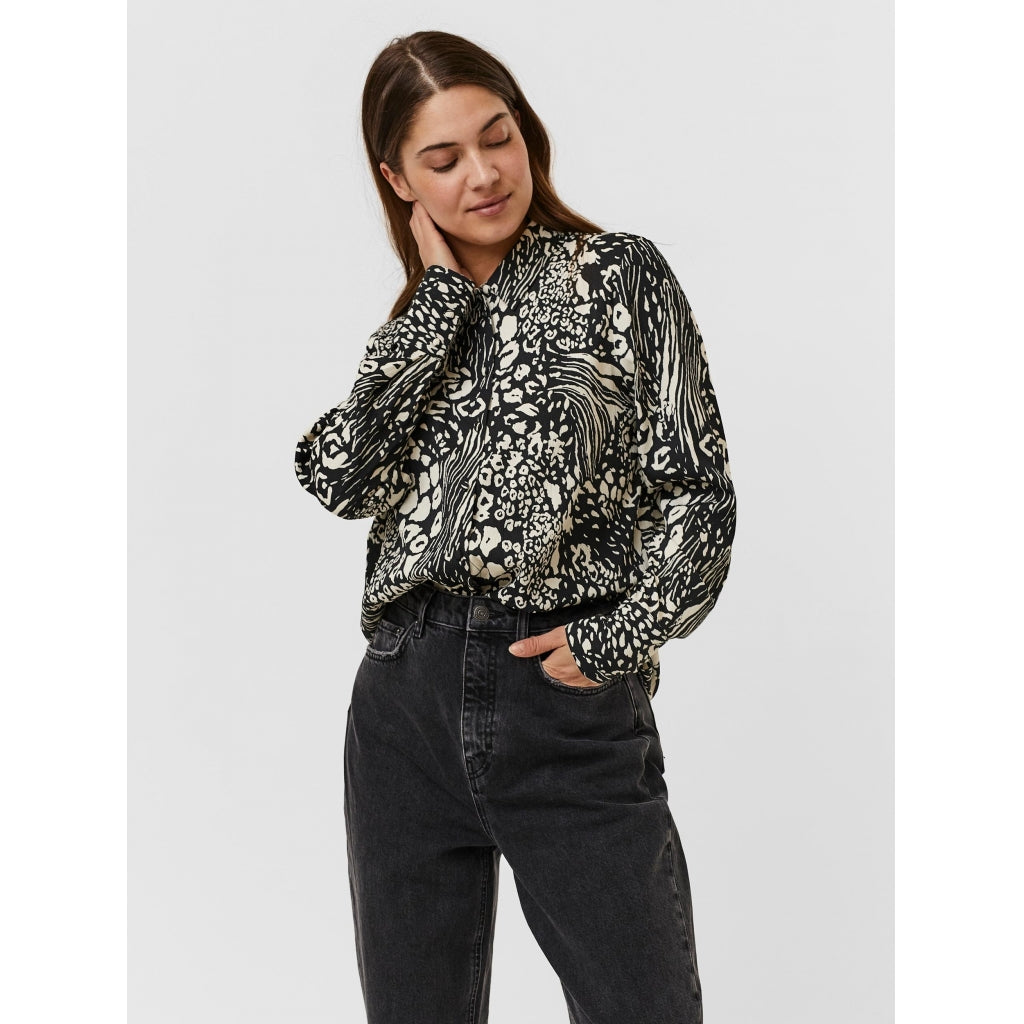 Dame Bluse Vmcaia   Black Caia fra Vero Moda