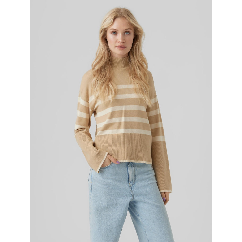Dame Bluse Vmhappiness   Irish Cream W. Birch fra Vero Moda