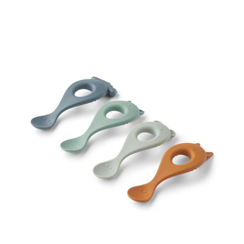 Liva Bløde Babyskeer 4 Pak Silikone Whale Blue Multi Mix fra Liewood